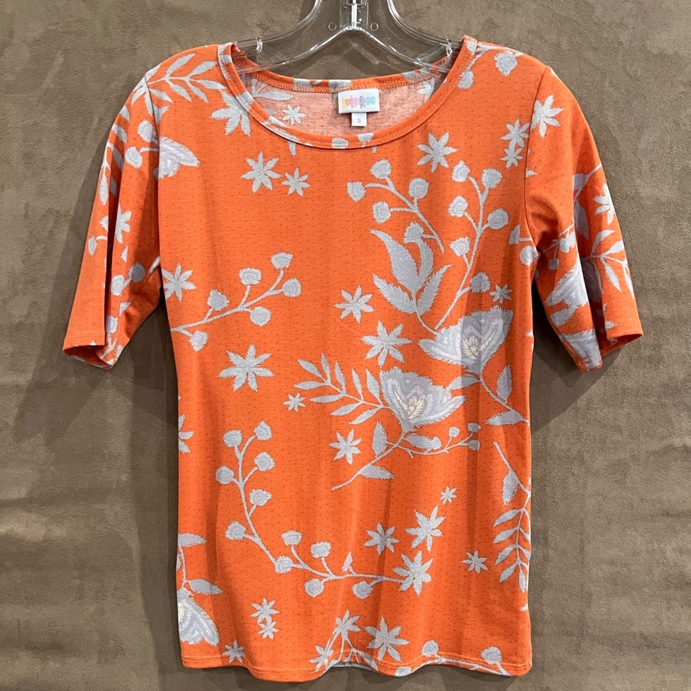 LuLaRoe Gigi Tee